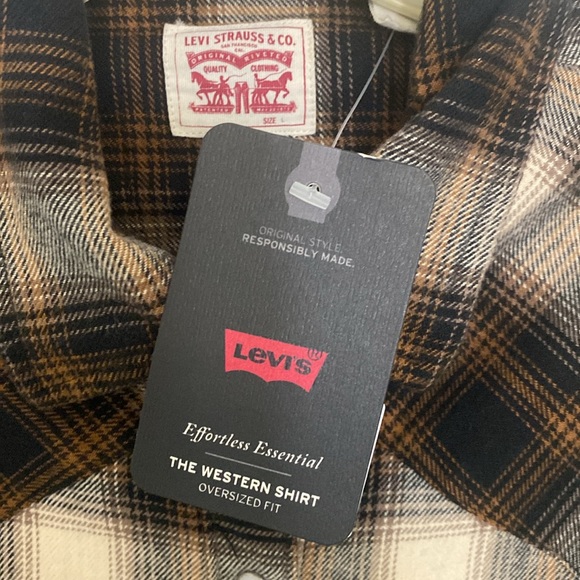 Levi's Women's Dylan Oversized Western Shirt NEW with Tags - Picture 6 of 7